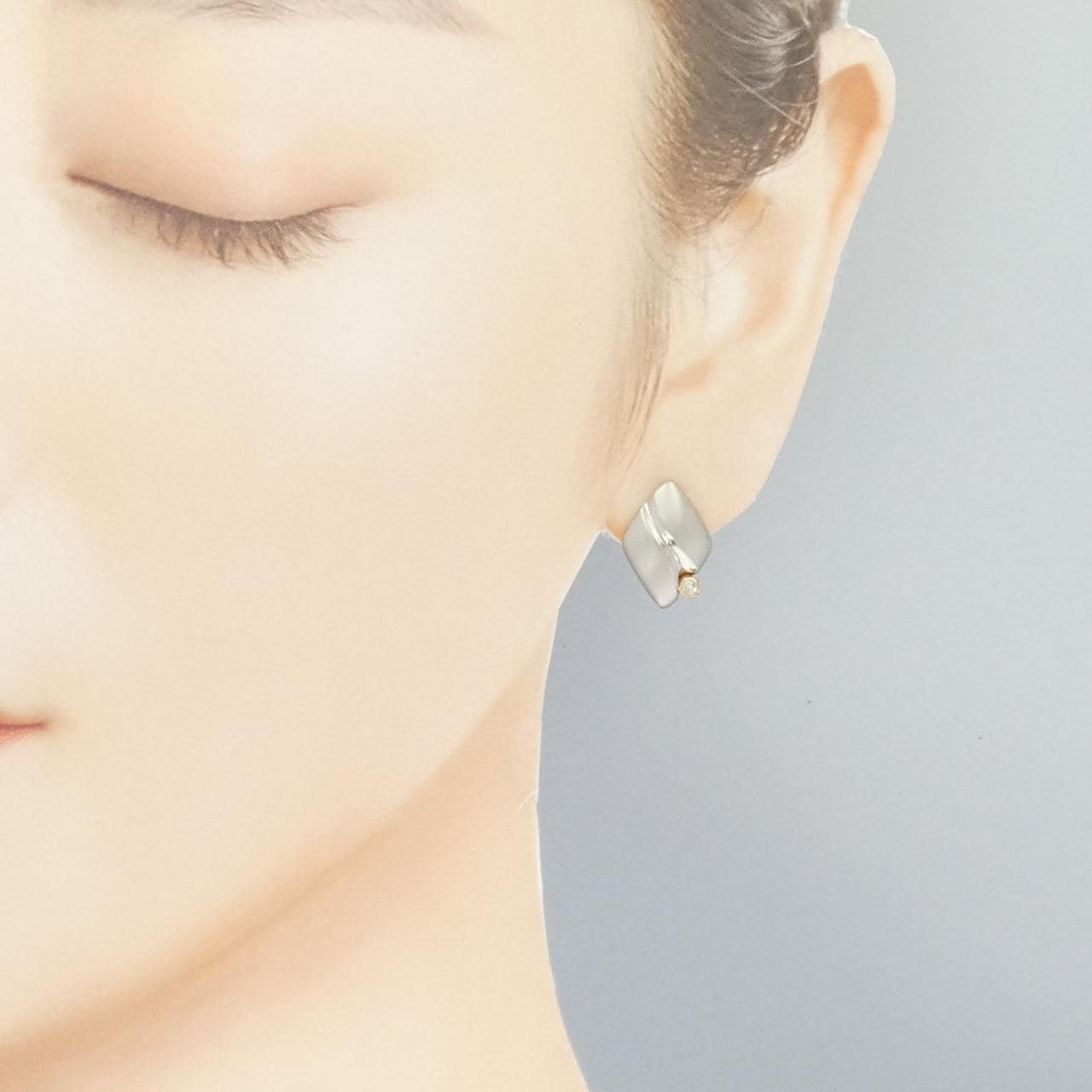 PT900/K18YG ダイヤモンド イヤリング 0.066CT