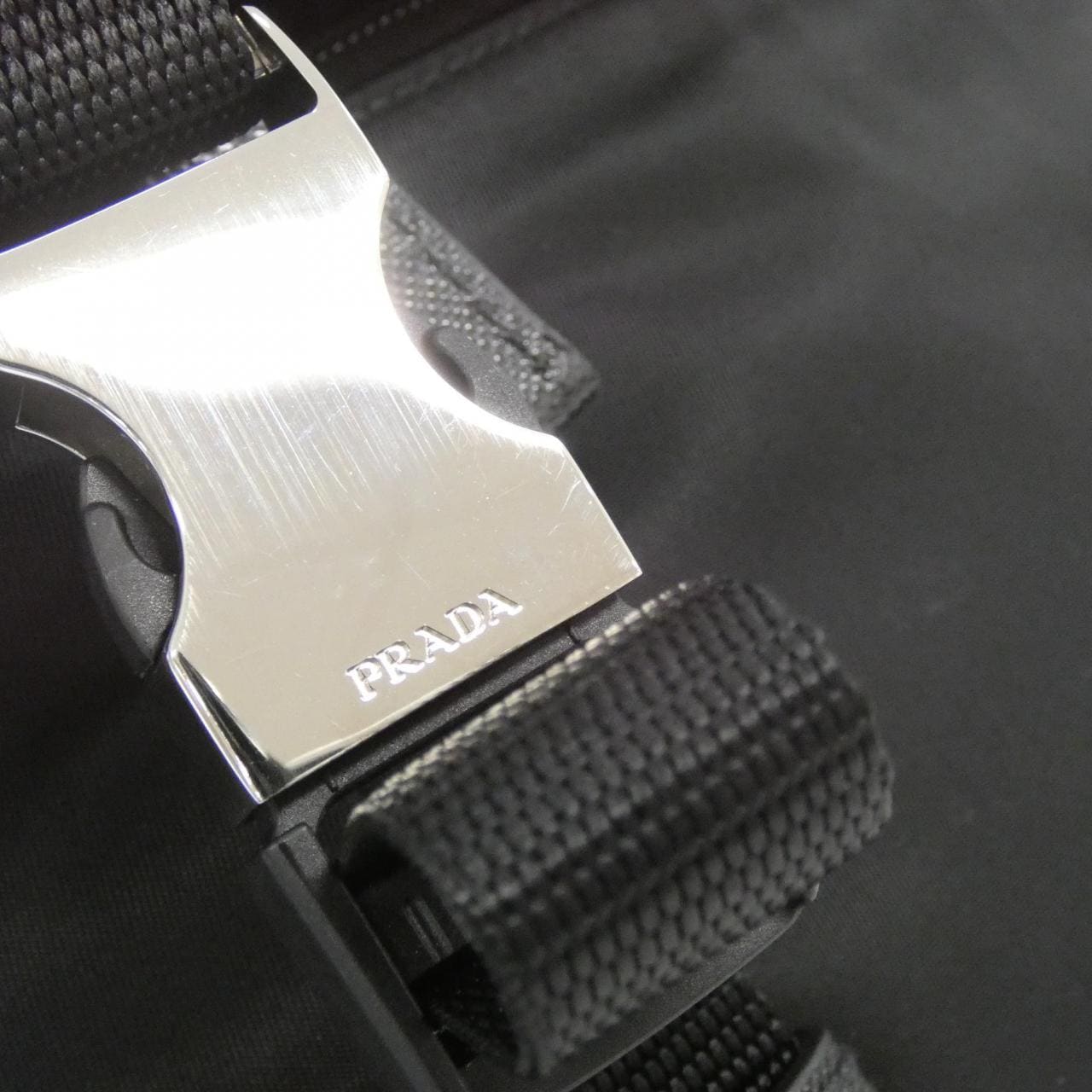 プラダ 2VH994 ショルダーバッグ