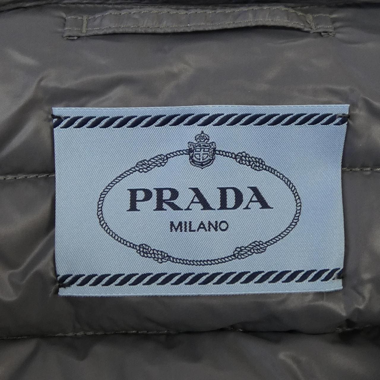 プラダ PRADA トライアングルロゴ 292009 R212 AR0 ダウンジャケット