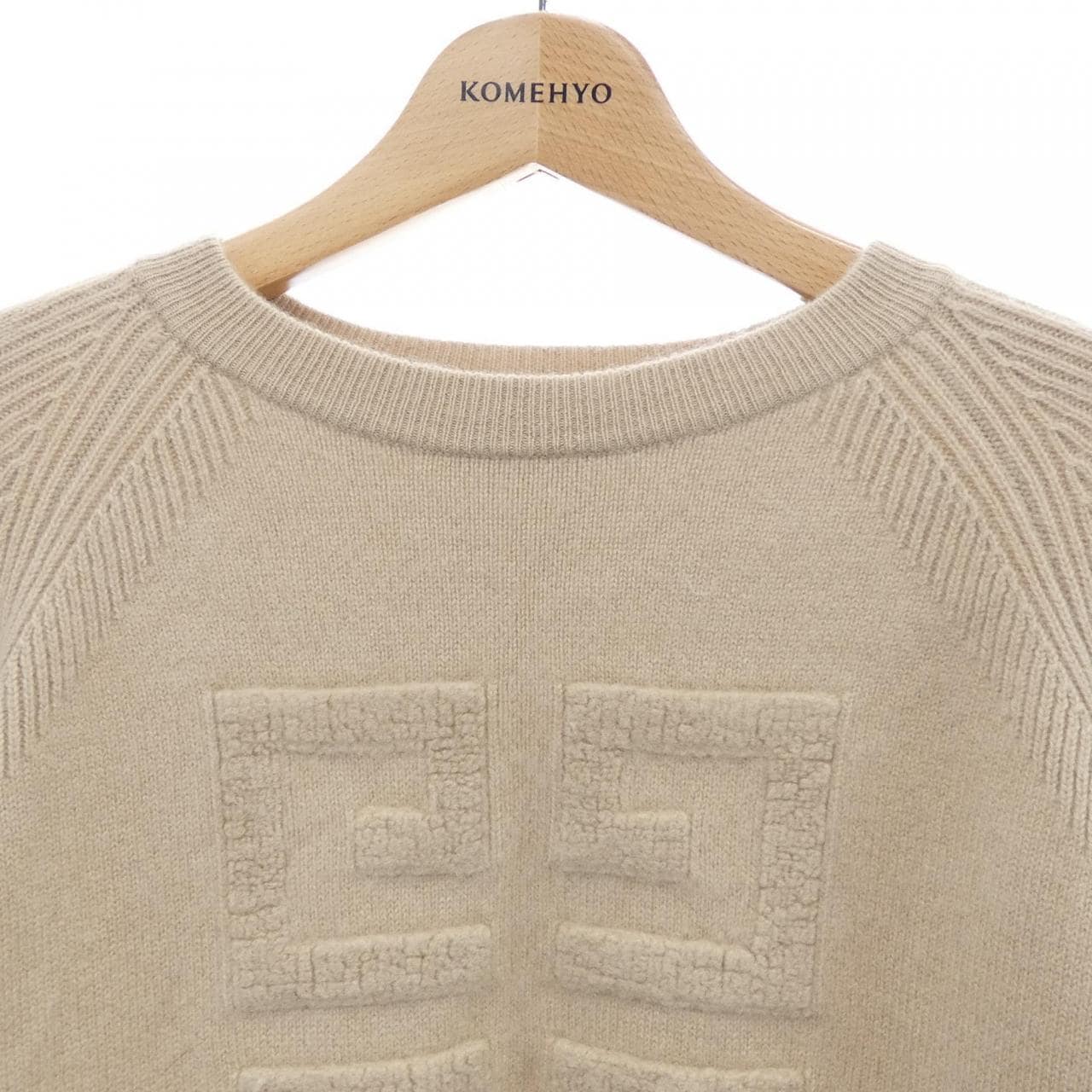 ジバンシー GIVENCHY BW908N4Z68 ニット