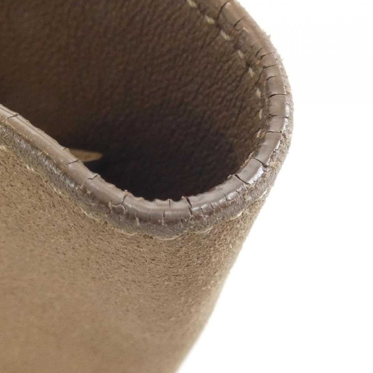 セリーヌ トラぺーズ 169543MDB バッグ