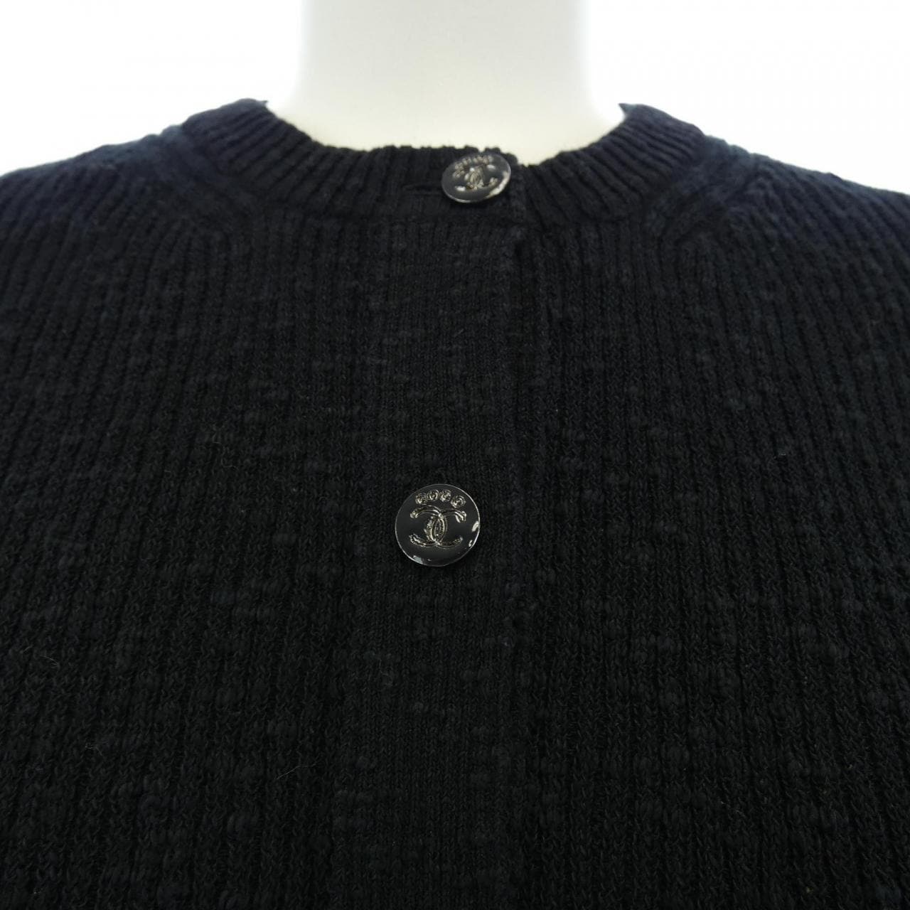 シャネル CHANEL LOOK6 25ココビーチ P78600K11464 カーディガン