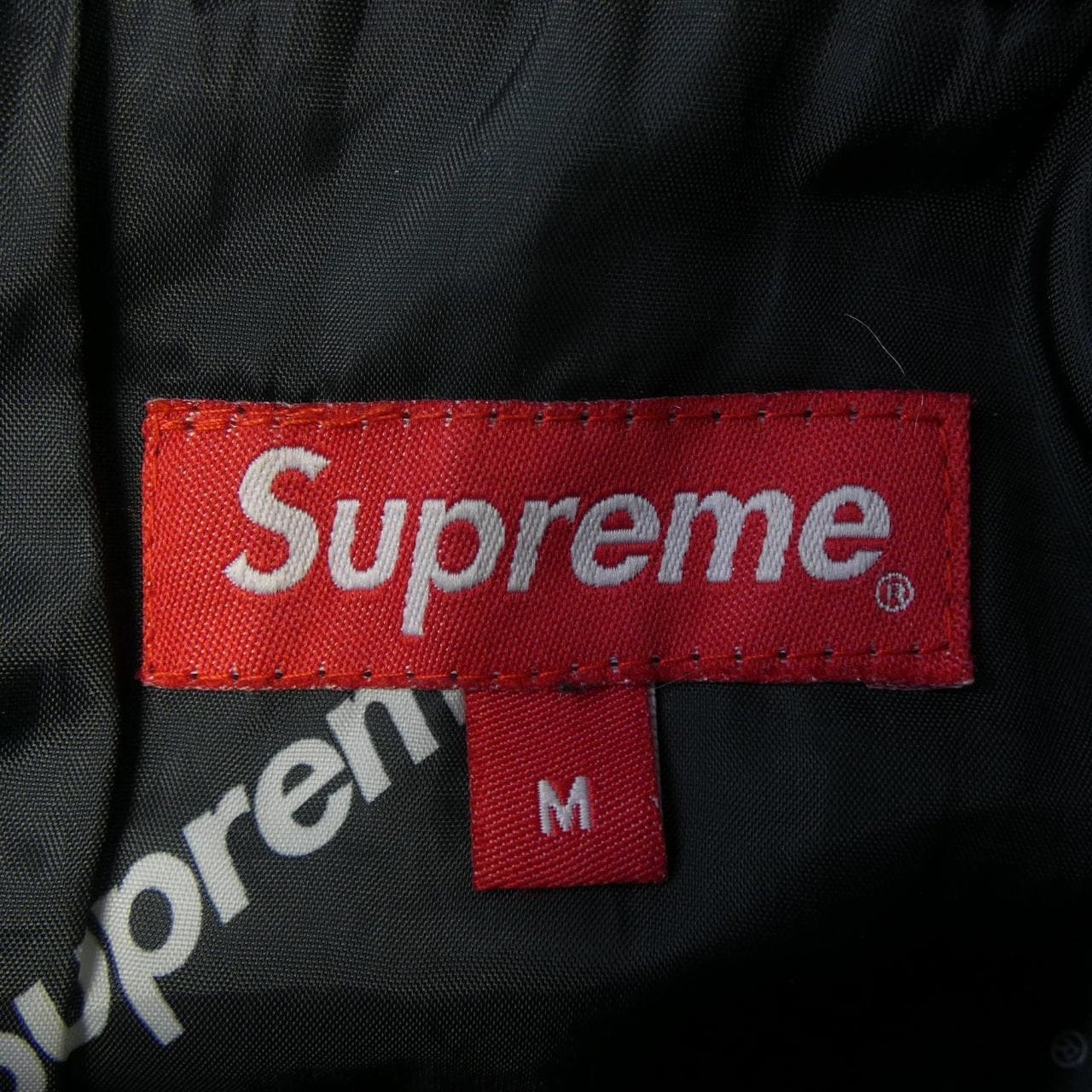 シュプリーム SUPREME パーカー