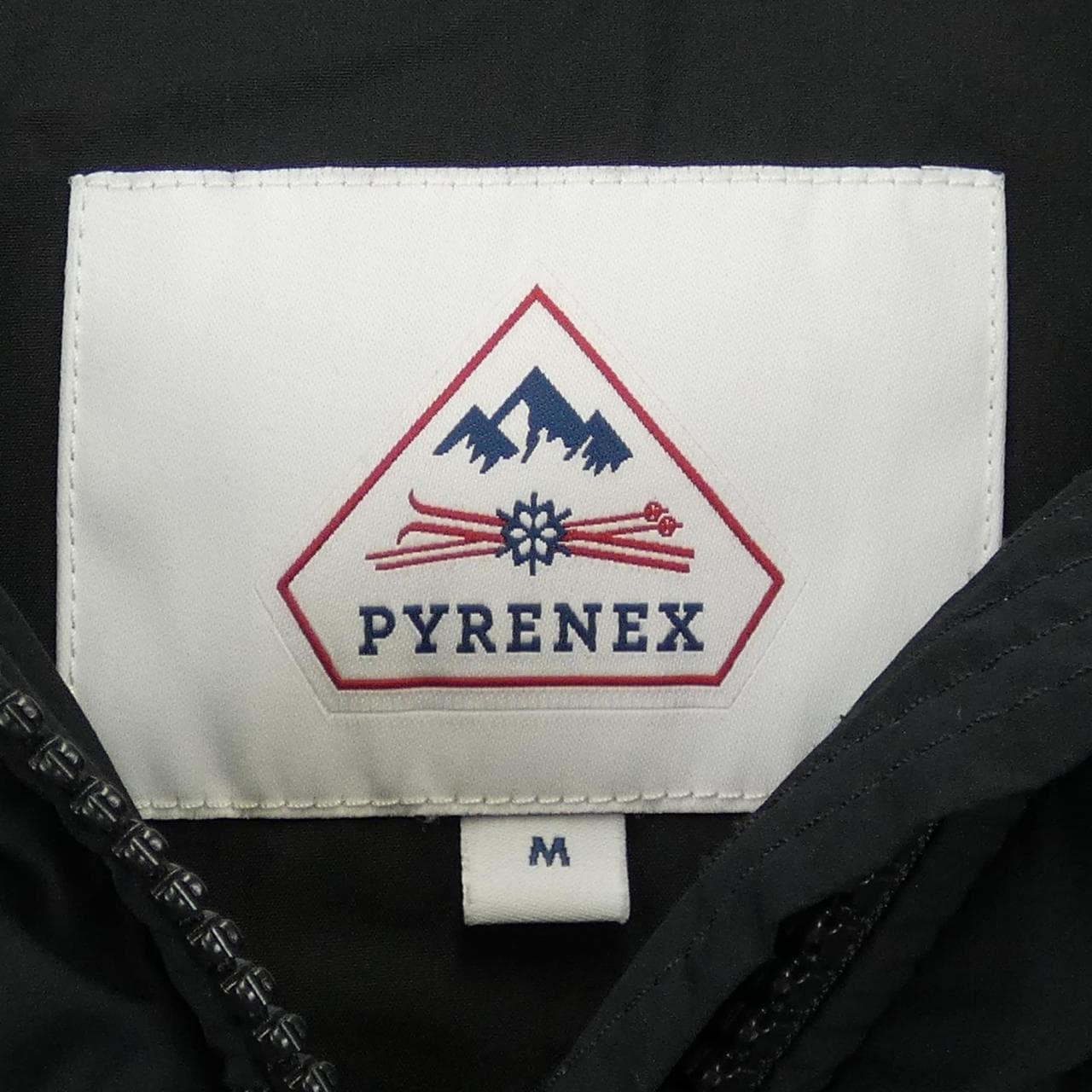 比利牛斯PYRENEX羽絨服