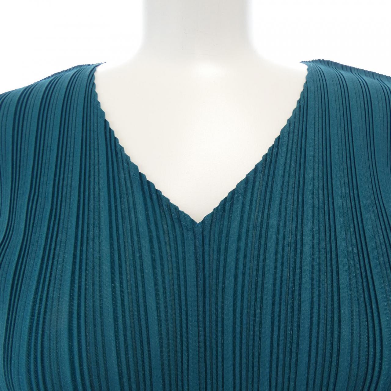 プリーツプリーズ PLEATS PLEASE PP51FK332 トップス