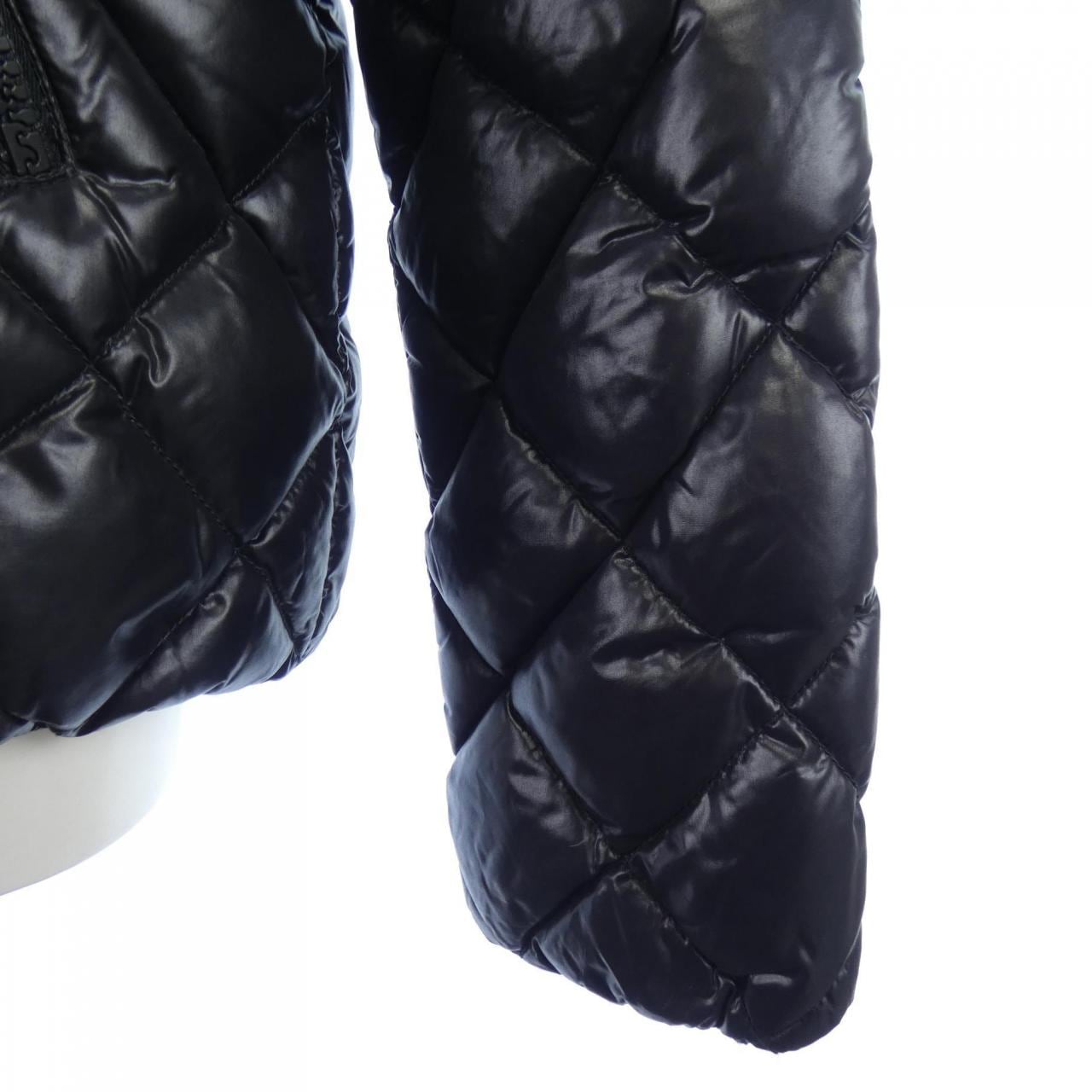 デュベティカ DUVETICA TIDEO ダウンジャケット