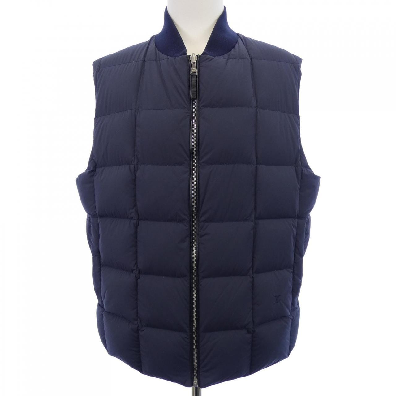 ルイヴィトン LOUIS VUITTON H8G42WPPX ダウンベスト