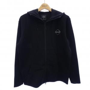 エフシーアールビー F.C.R.B. FCRB-250072 パーカー