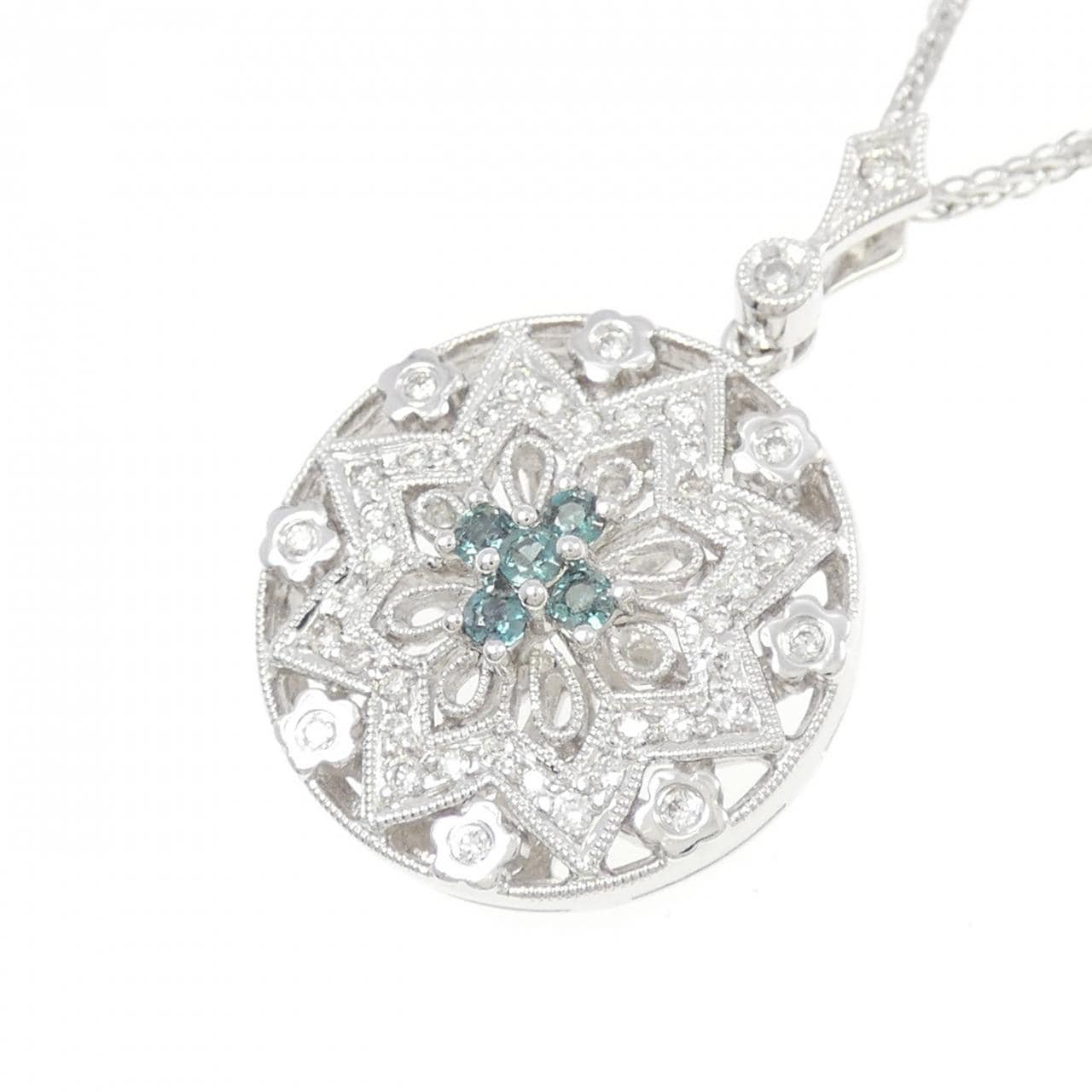 K18WG/750WG アレキサンドライト ネックレス 0.18CT