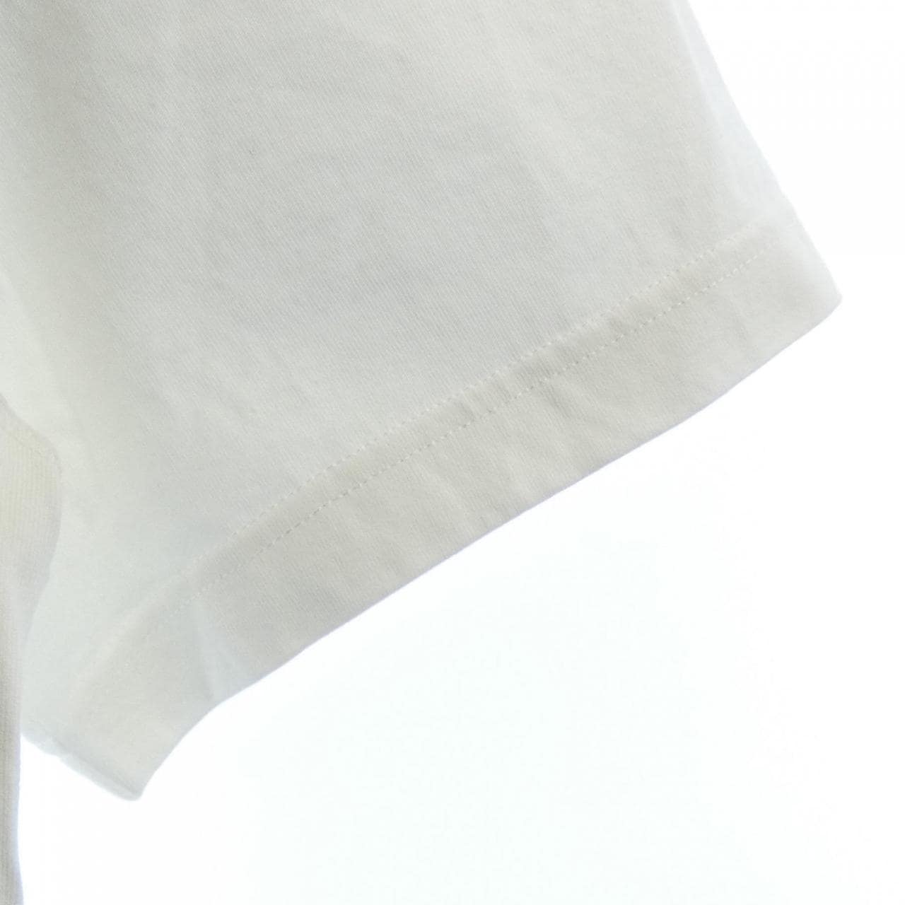 ルイヴィトン LOUIS VUITTON LOUIS VUITTONプリントTシャツ HNY75WDT3 Tシャツ