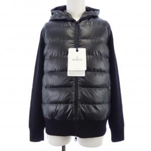 【新品】モンクレール MONCLER 20919B00028 M1131 ダウンジャケット