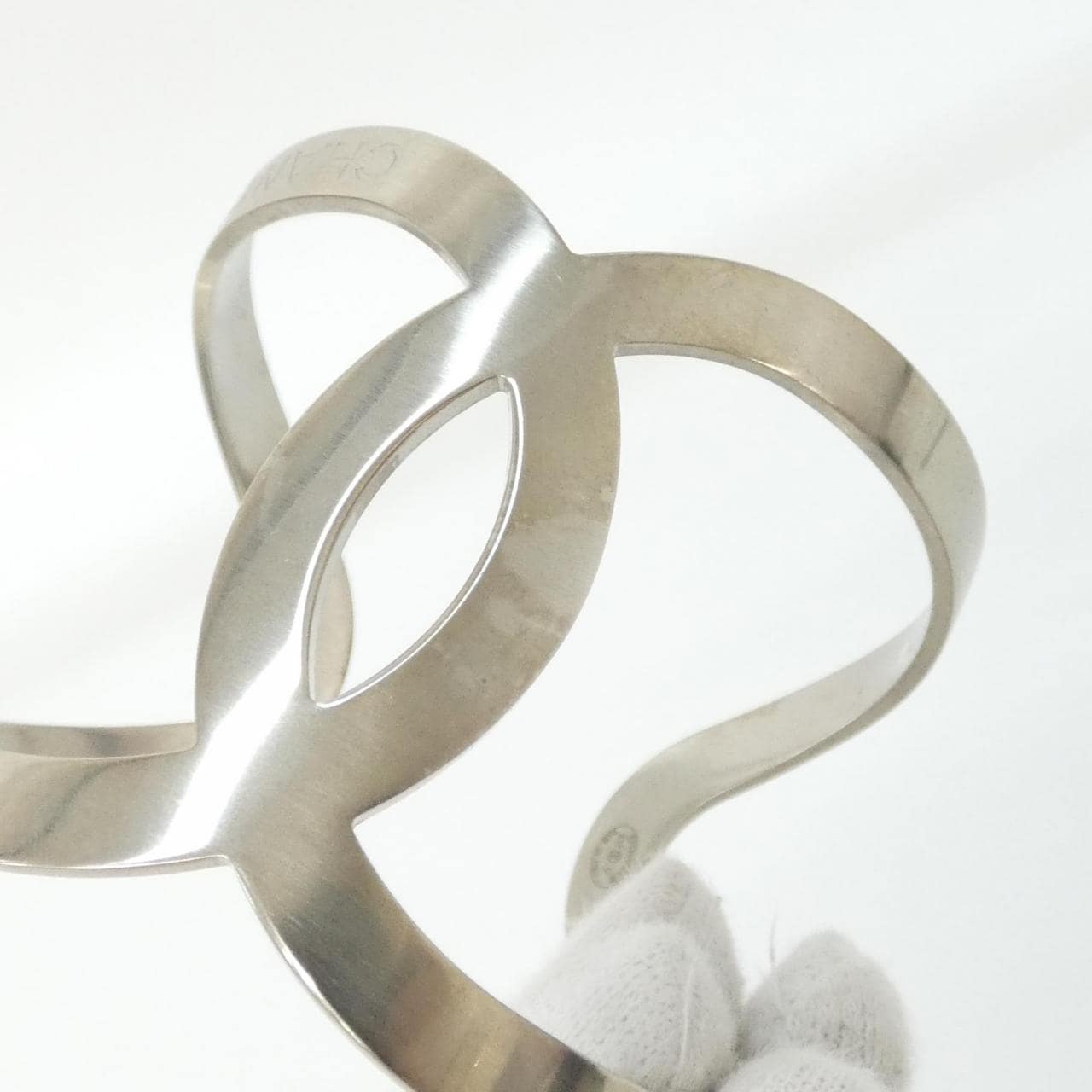 シャネル 96052 バングル