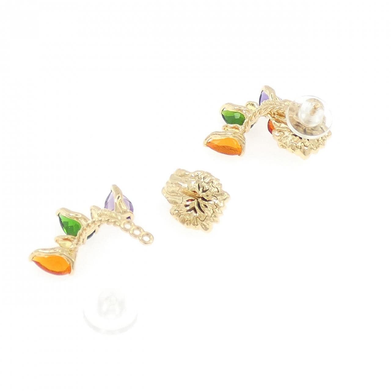 グッチ ライオンヘッド ピアス