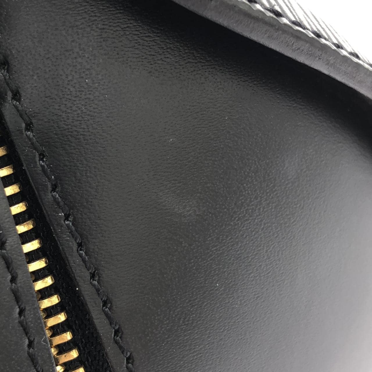 ルイヴィトン エピ スフロ M52222 バッグ
