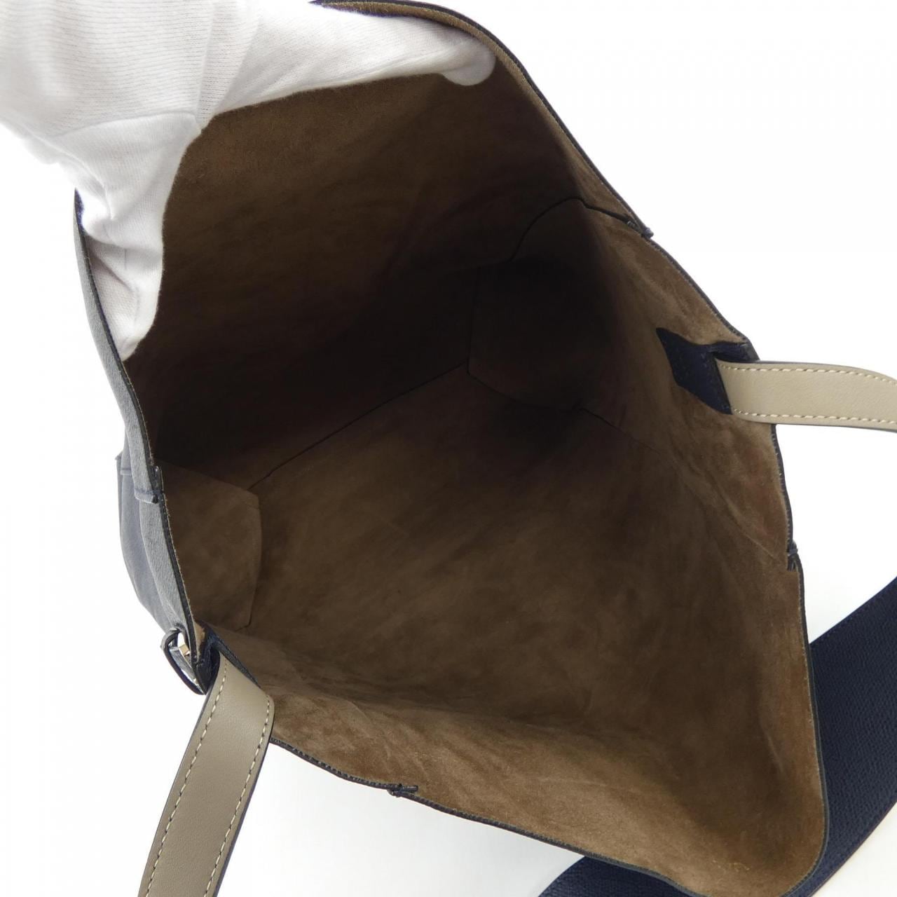 瓦莱斯特拉VALEXTRA BAG