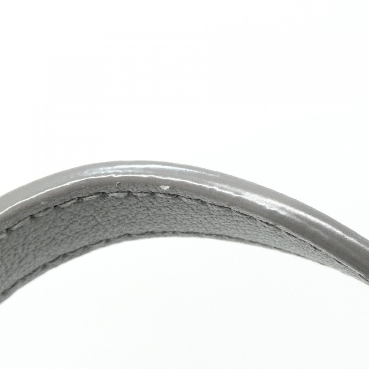 サンローラン トイ ショッピング 600307 CSV0E バッグ