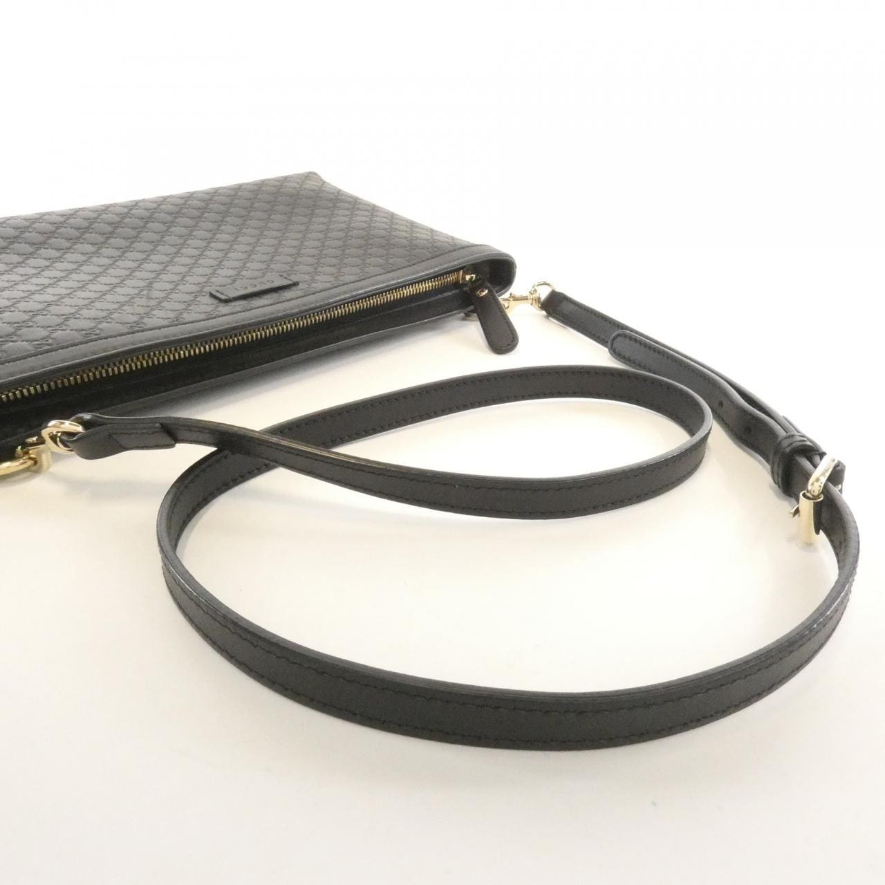 グッチ 607723 BMJ1G ショルダーバッグ