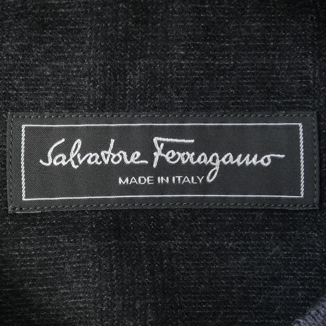 サルヴァトーレフェラガモ SALVATORE FERRAGAMO シャツ