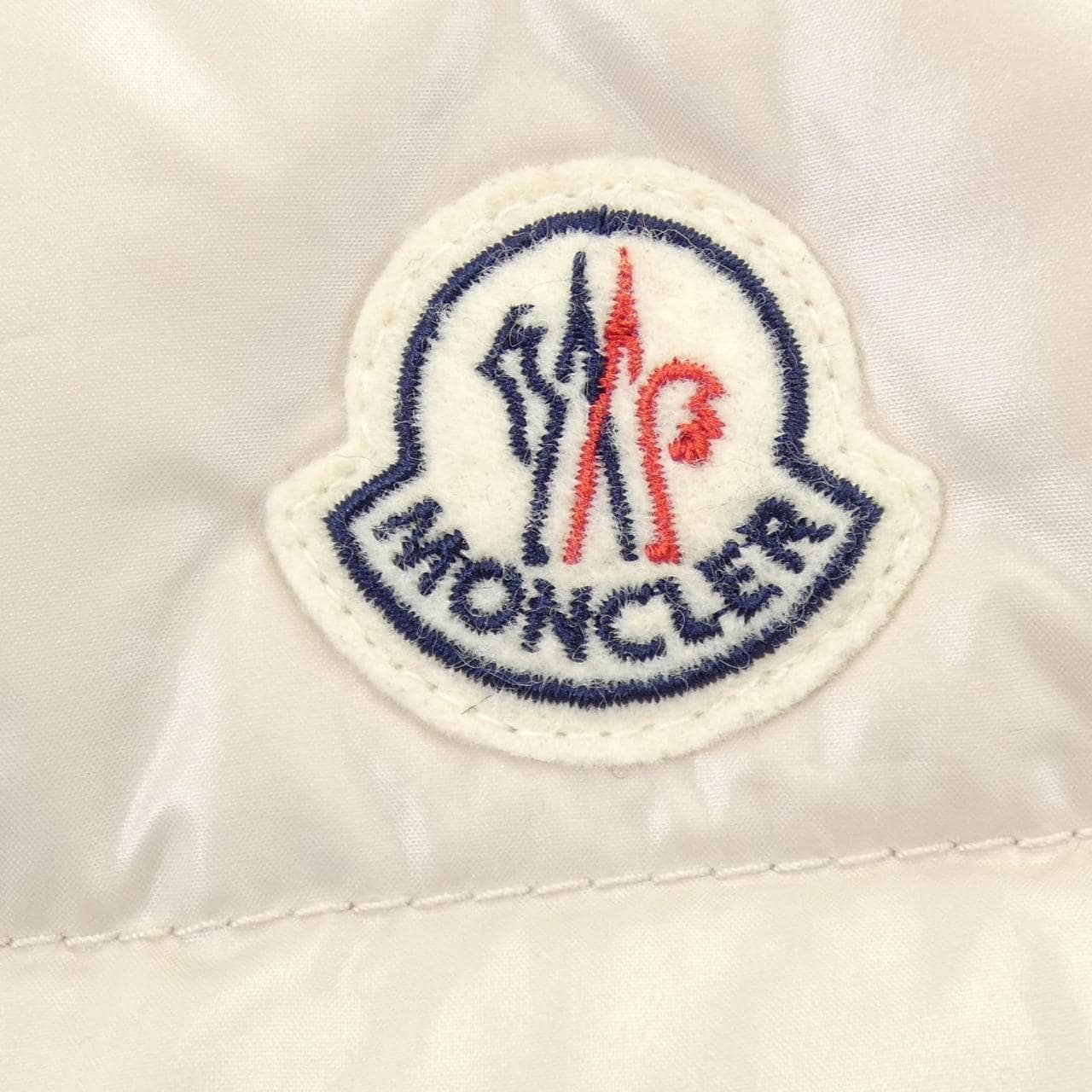 モンクレール MONCLER GHANY ダウンベスト