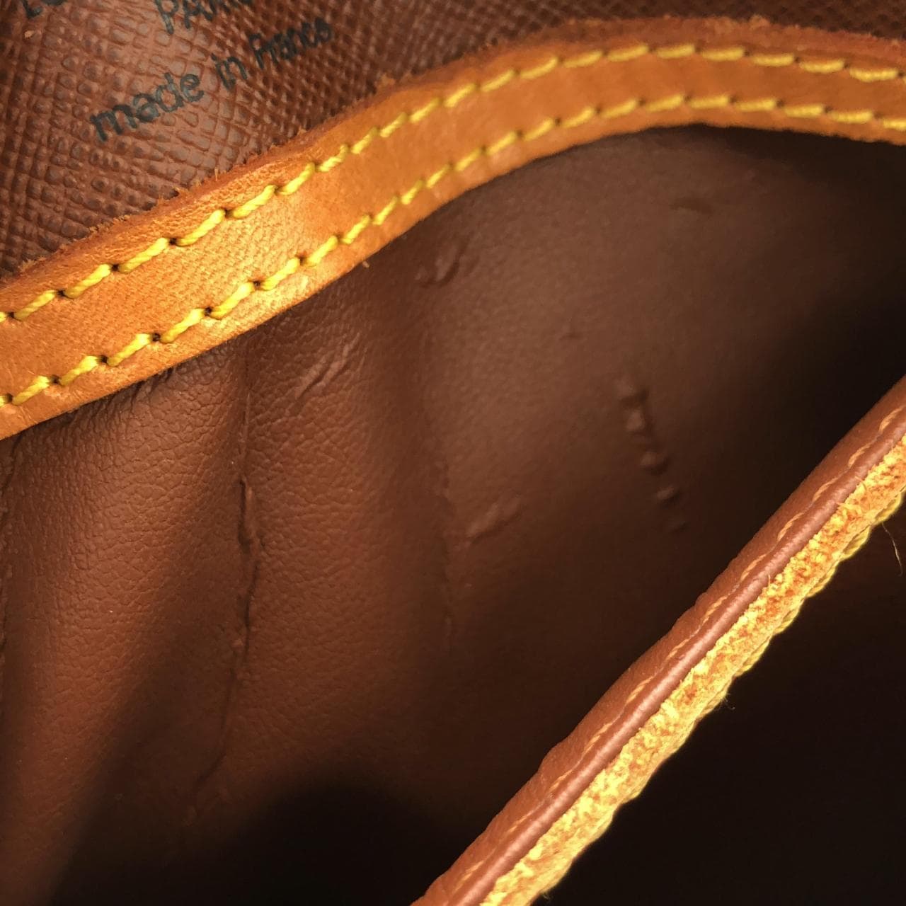 ルイヴィトン モノグラム ブロワ M51221 ショルダーバッグ