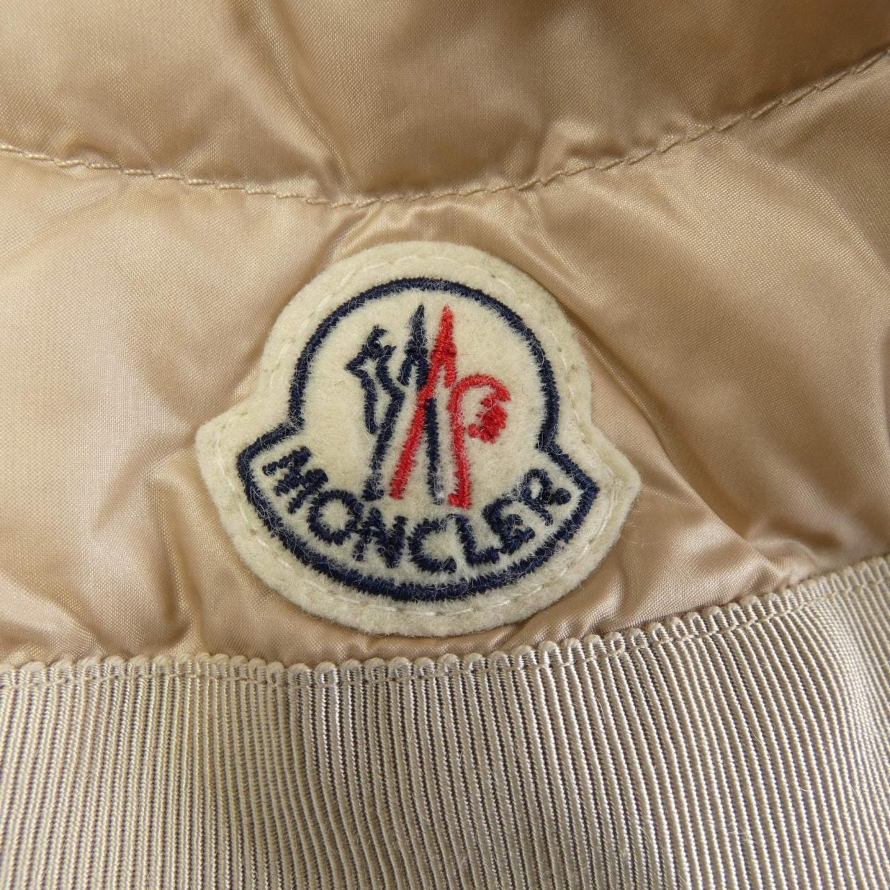 モンクレール MONCLER ダウンコート