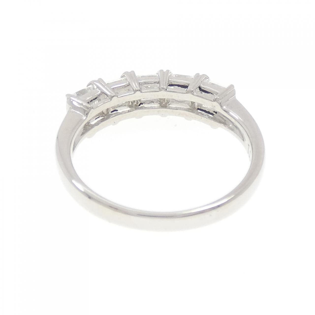 PT900 ダイヤモンド リング 1.00CT