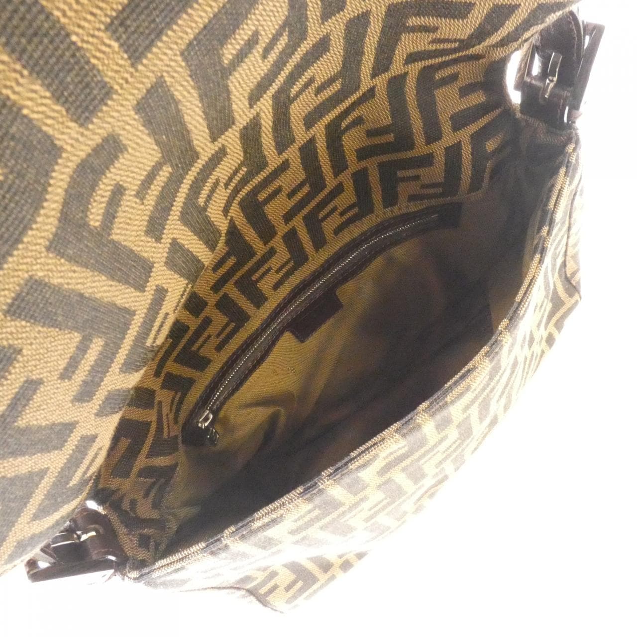 フェンディ マンマ バゲット 26325 ショルダーバッグ