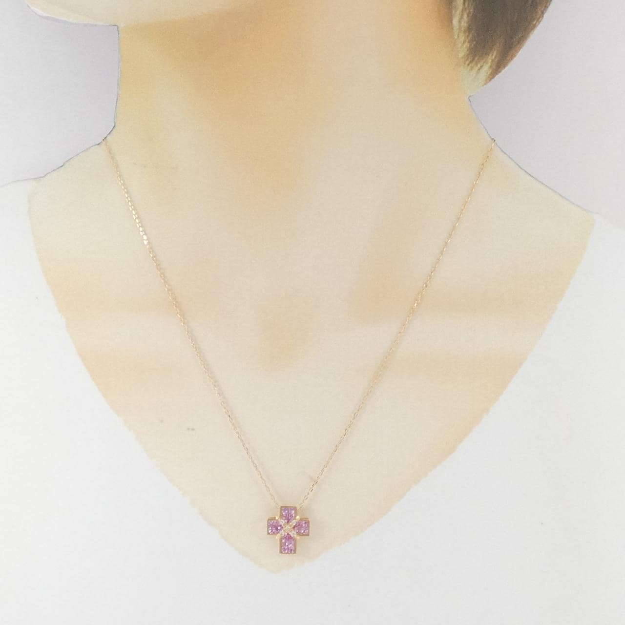 ジーエスティービー サファイヤ ネックレス