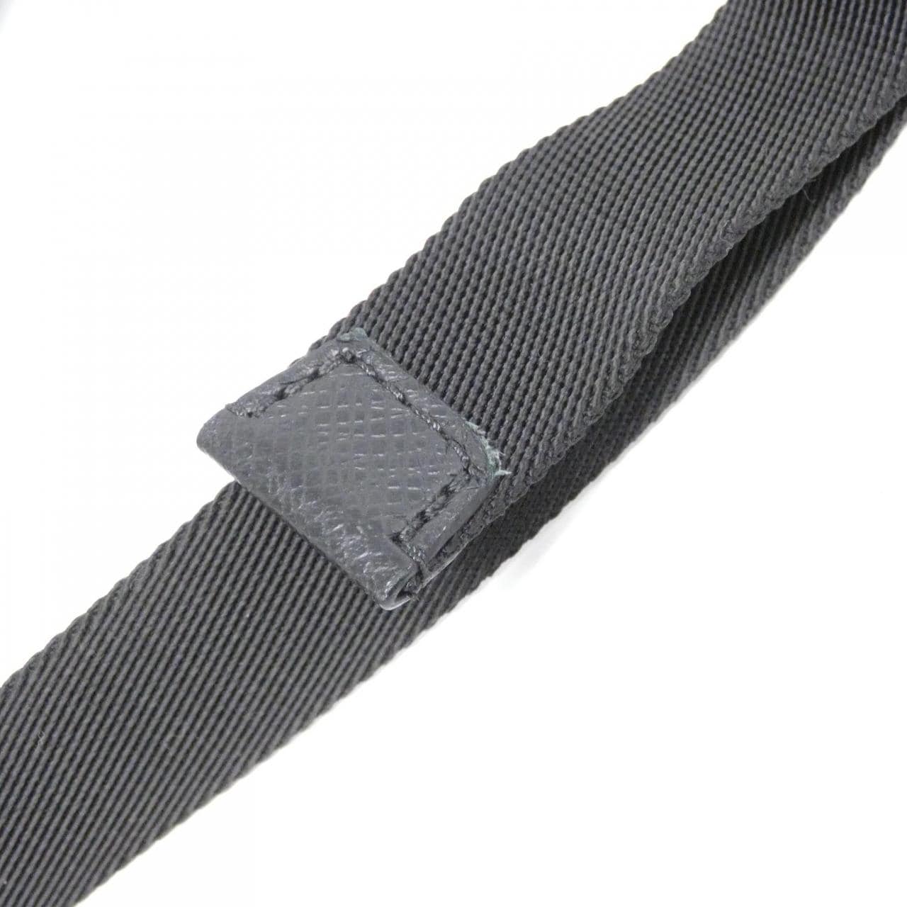 ルイヴィトン タイガ ラマ バムバッグ アウトドア M30245 ショルダーバッグ