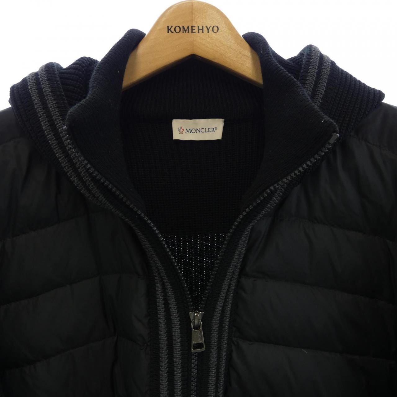 モンクレール MONCLER 20919413700 ダウンジャケット