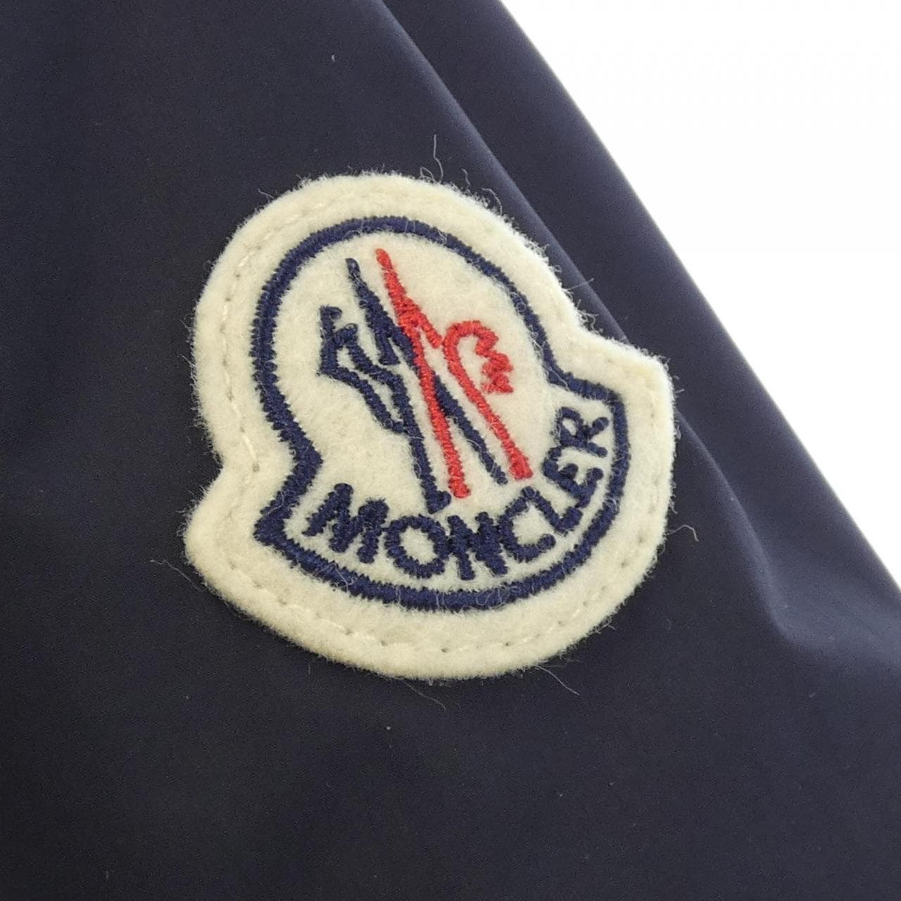 モンクレール MONCLER ダウンジャケット