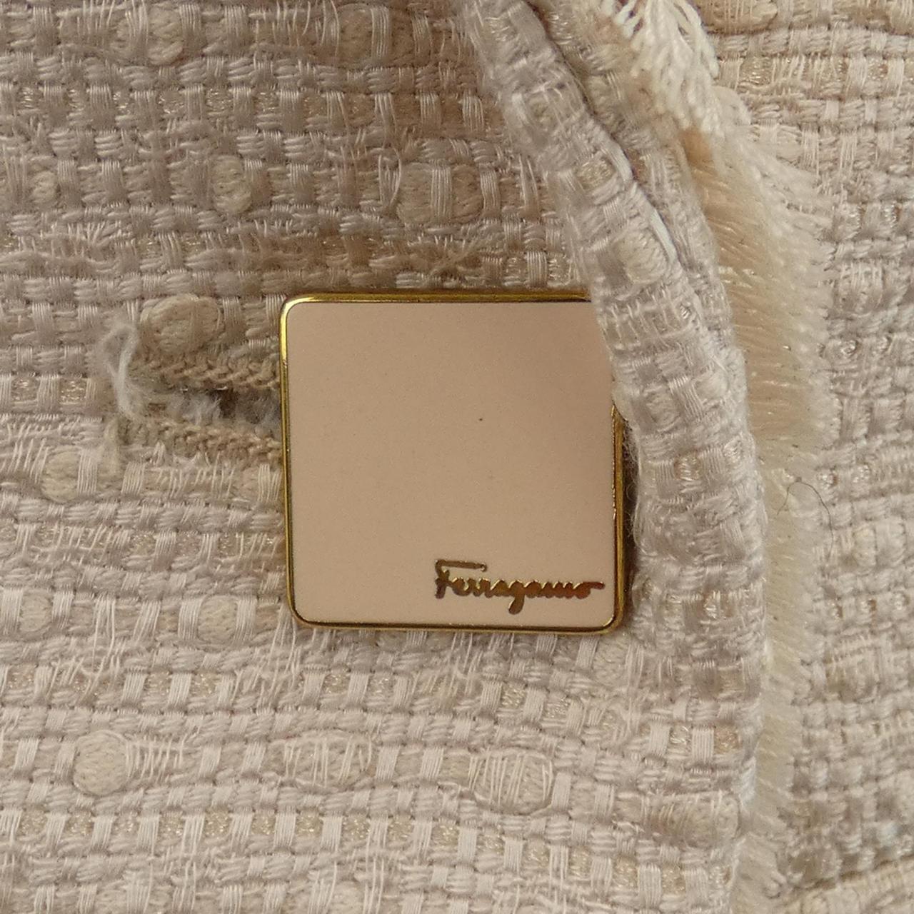 サルヴァトーレフェラガモ SALVATORE FERRAGAMO セットアップ