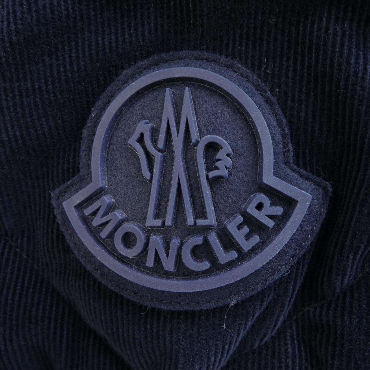 モンクレール MONCLER ダウンジャケット
