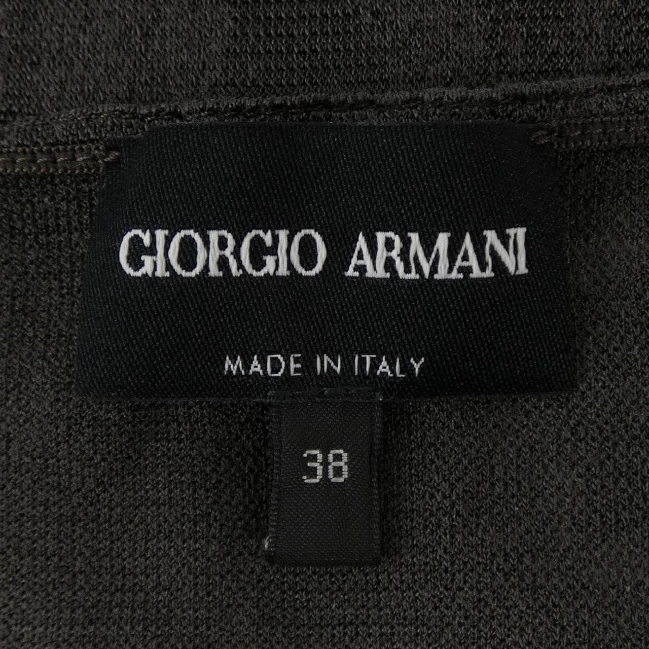 ジョルジオ アルマーニ GIORGIO ARMANI トップス