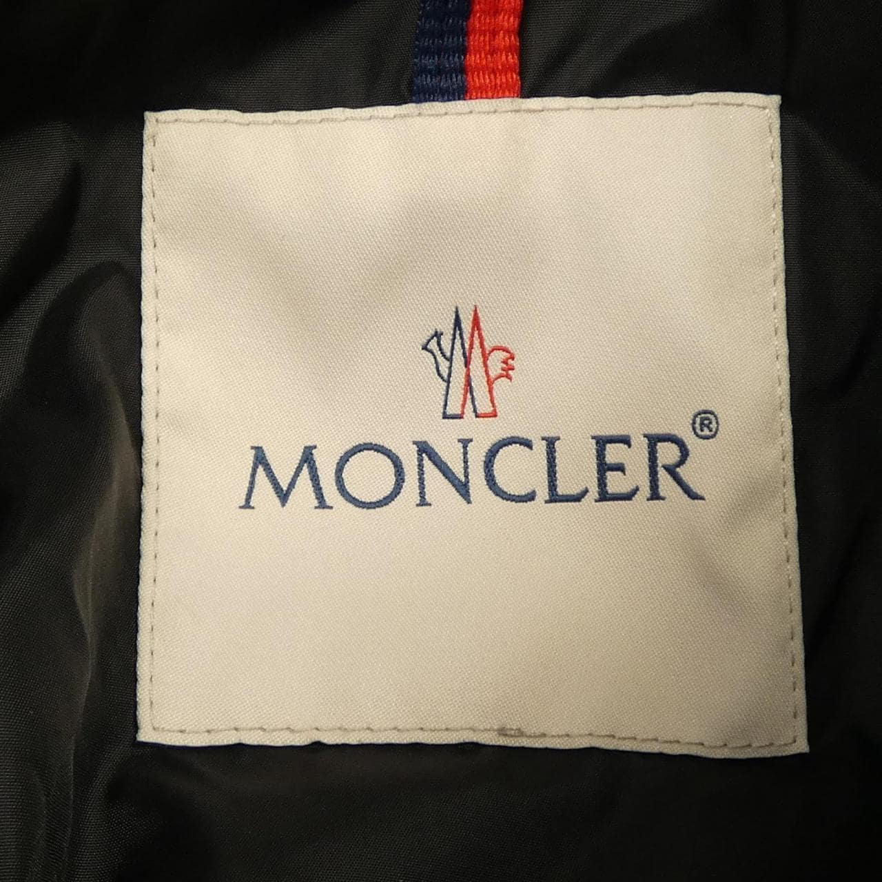 モンクレール MONCLER ダウンコート