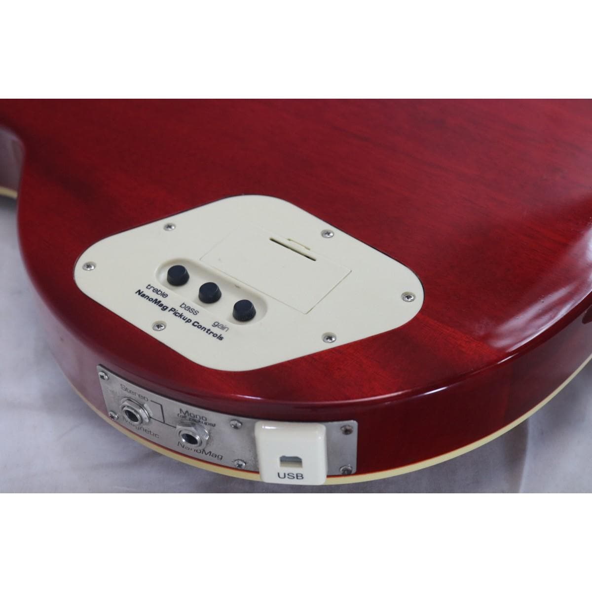 ＥＰＩＰＨＯＮＥ　　ＬＥＳ　ＰＡＵＬ　ＵＬＴＲＡ　ＩＩＩ