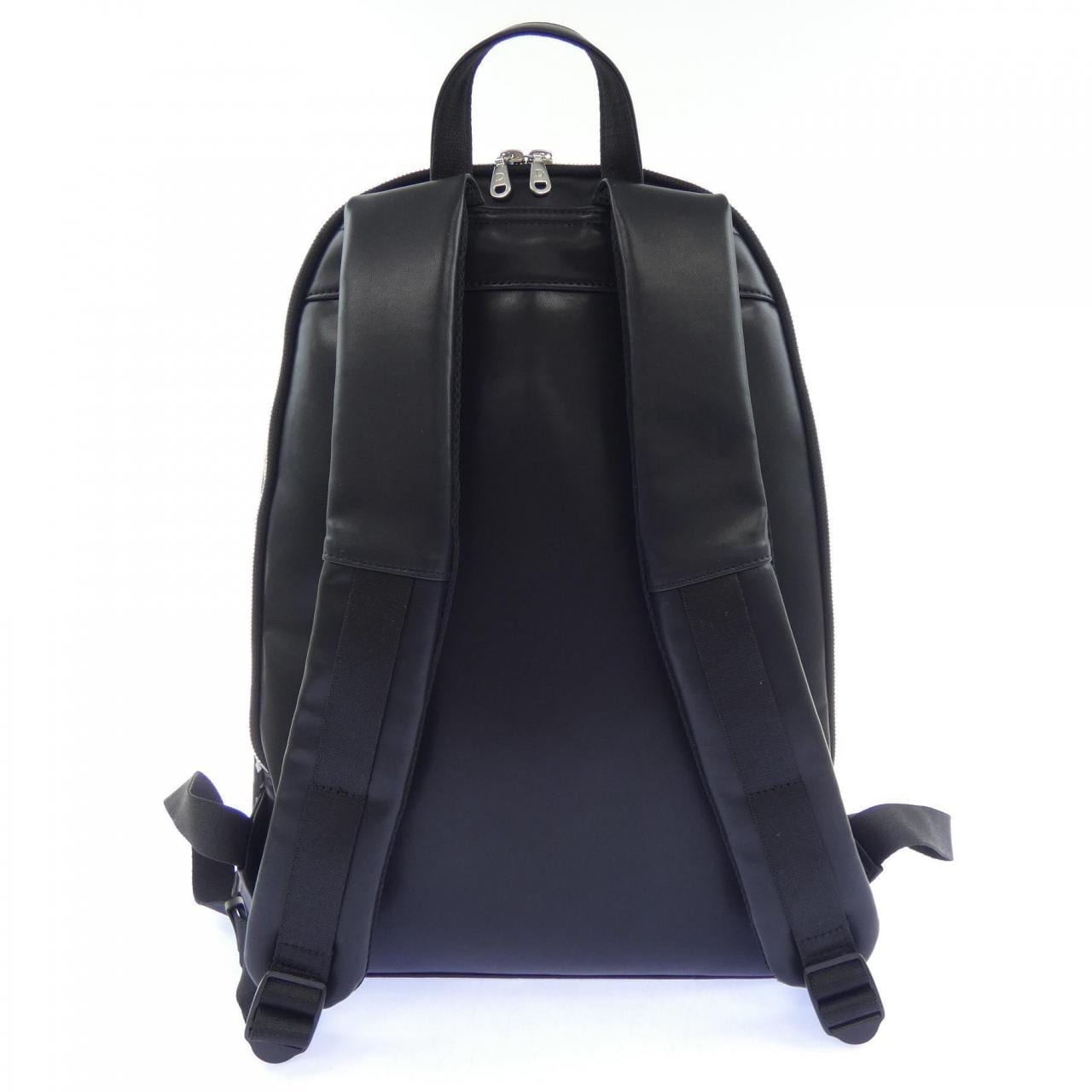 ドレステリア DRESSTERIOR BACKPACK