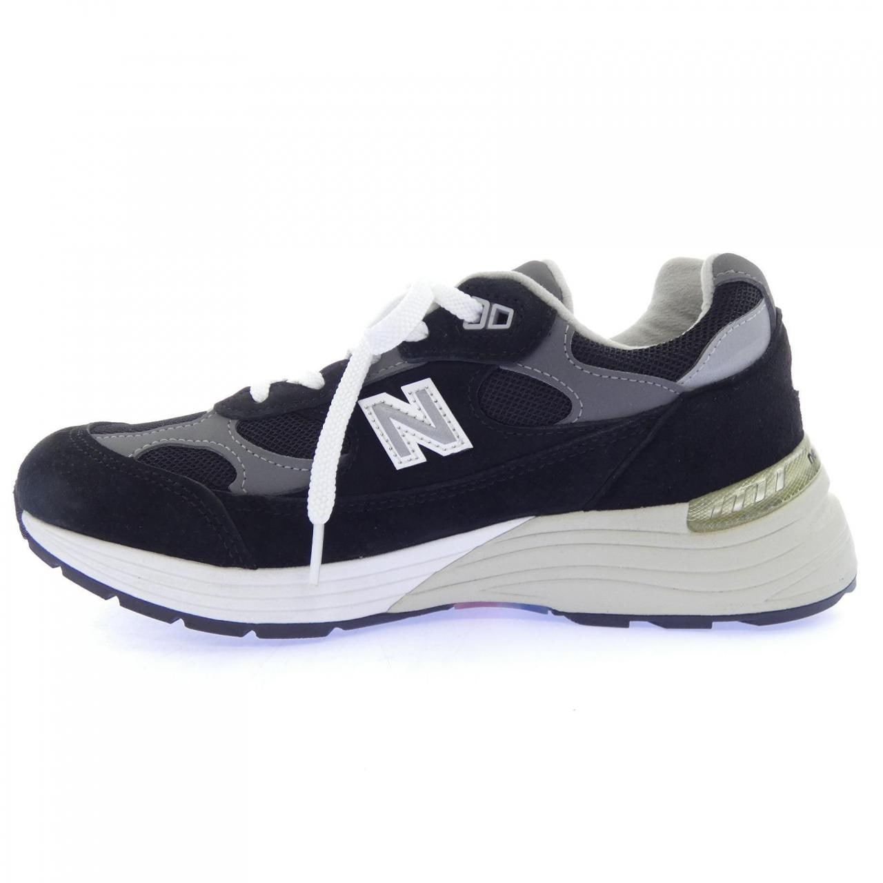 ニューバランス NEW BALANCE U992BK スニーカー