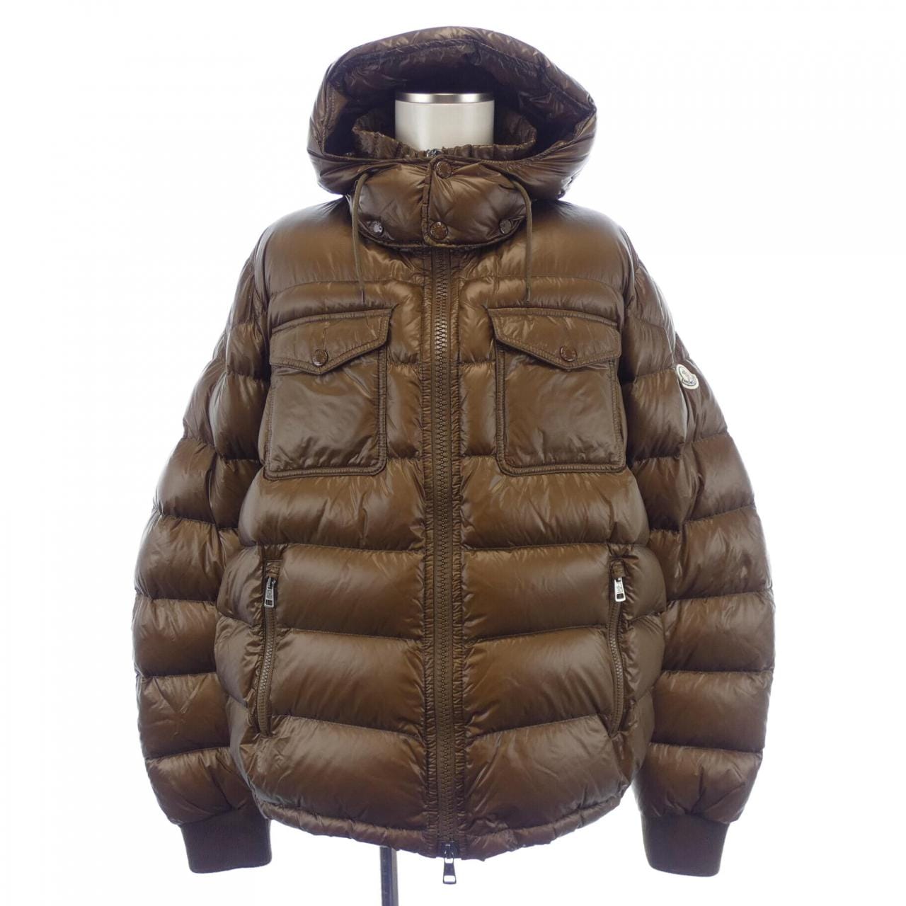 モンクレール MONCLER ダウンジャケット