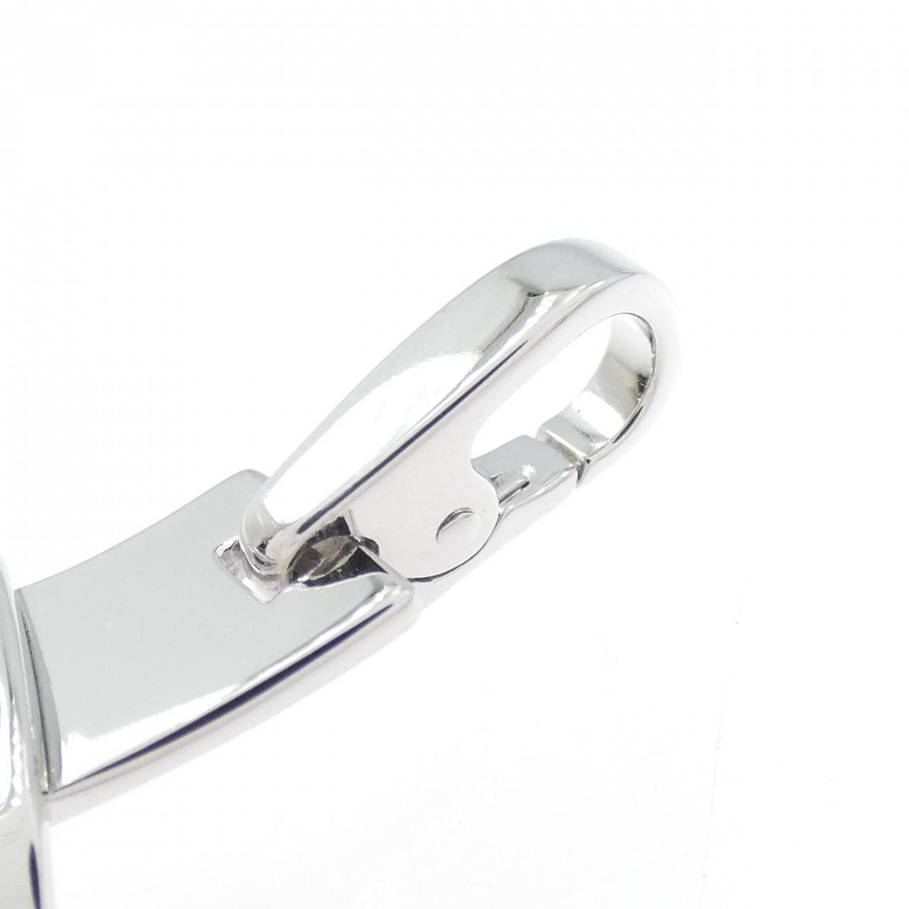 カルティエ ノット チャーム