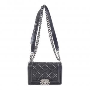 CHANEL shoulder bag