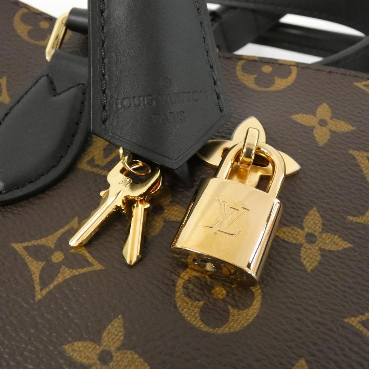 LOUIS VUITTON Monogram Flower 托特包 M43550 包