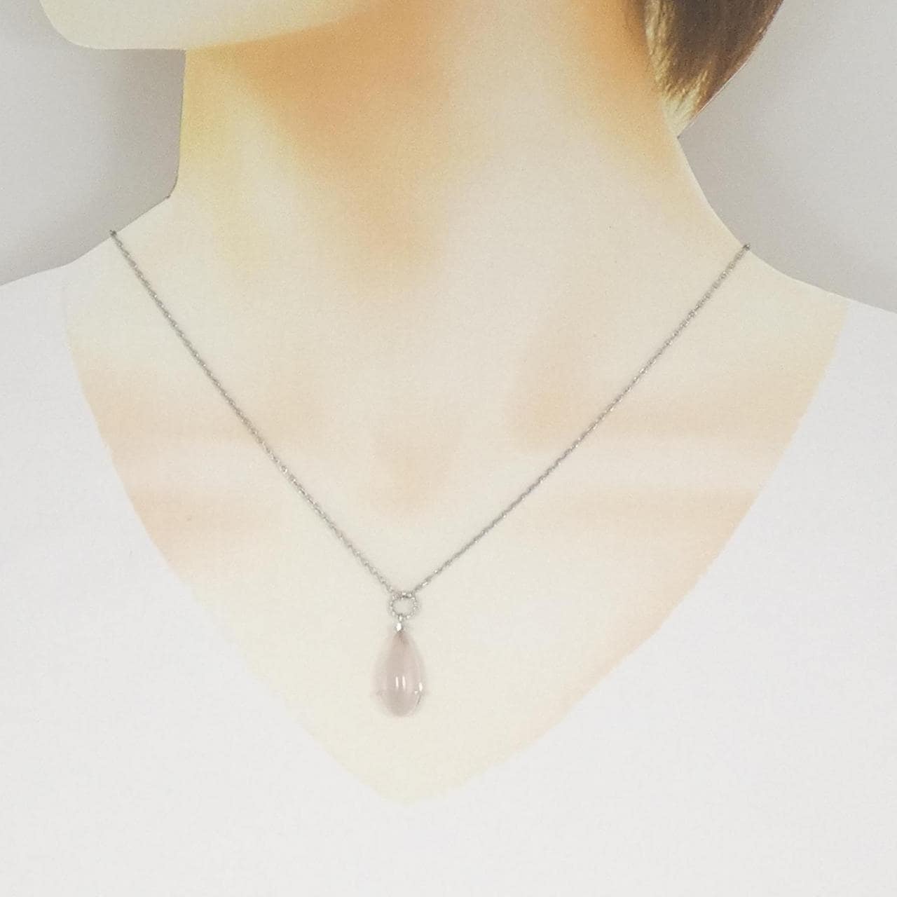ジーエスティービー ローズクオーツ ネックレス 5.00CT