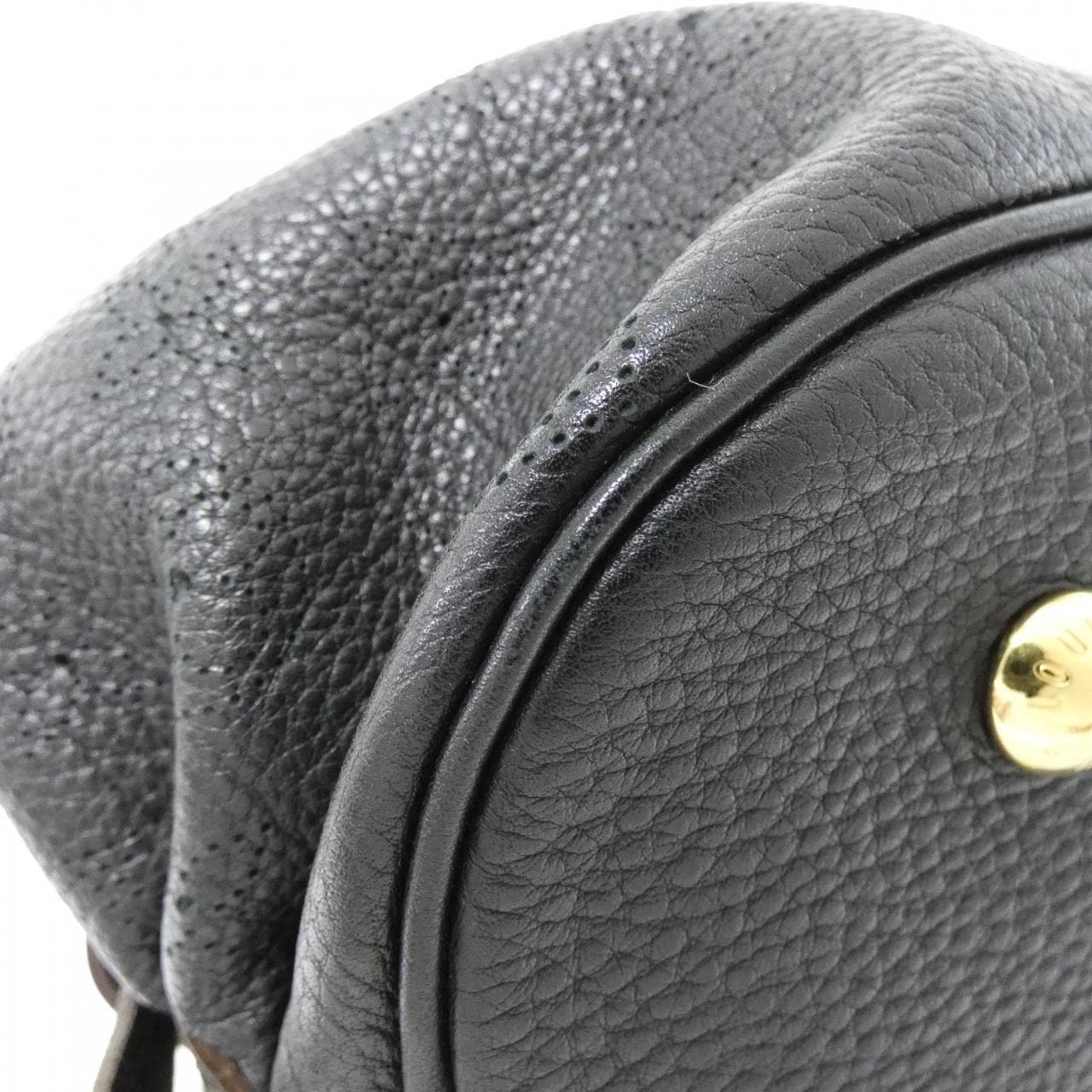 ルイヴィトン マヒナ XL M95547 ショルダーバッグ