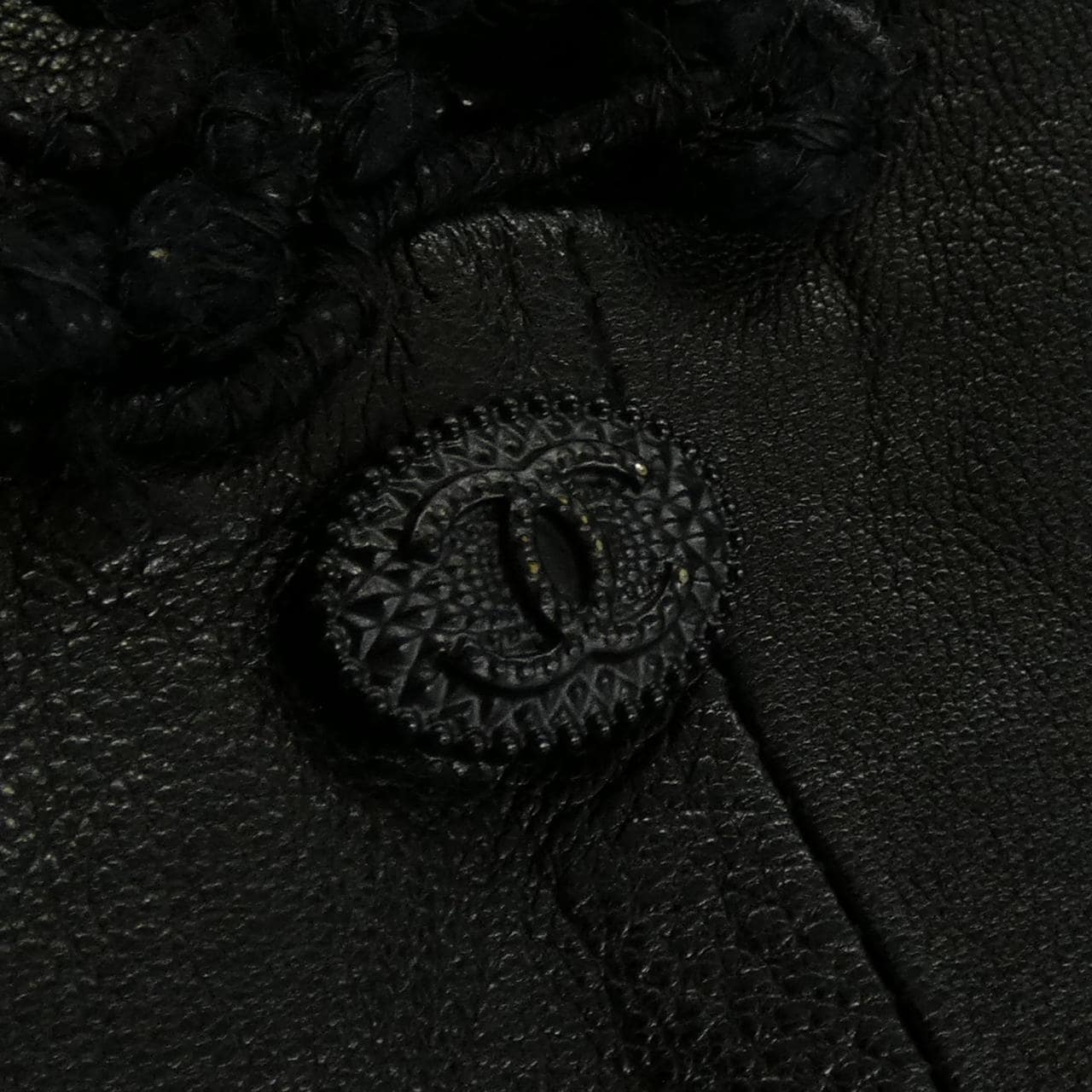 シャネル CHANEL P35592C00082 09A レザージャケット