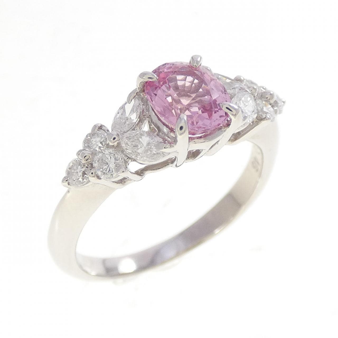 PT900 サファイヤ リング 1.025CT