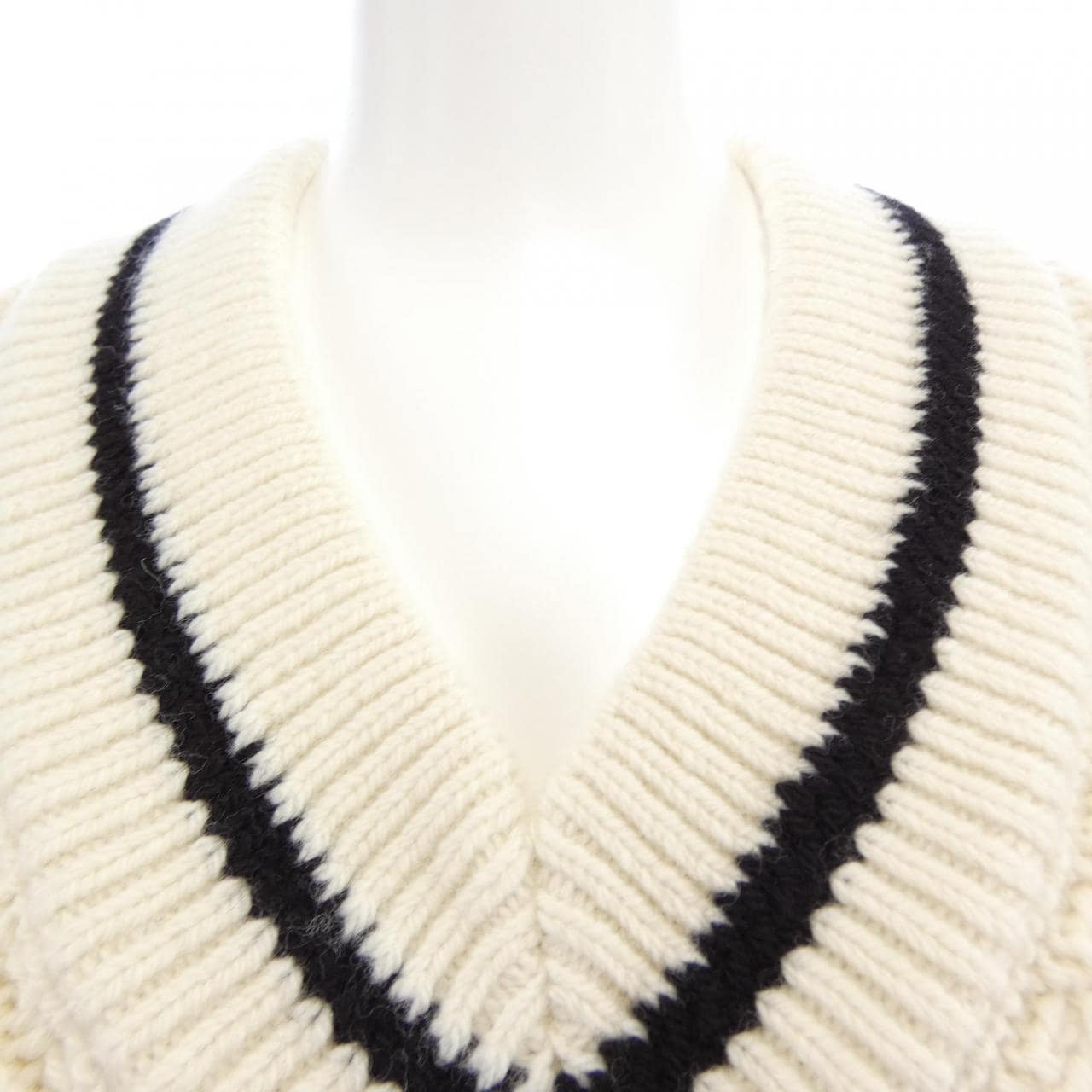 シャネル CHANEL COCO NEIGE P79690K11587 25N ニット