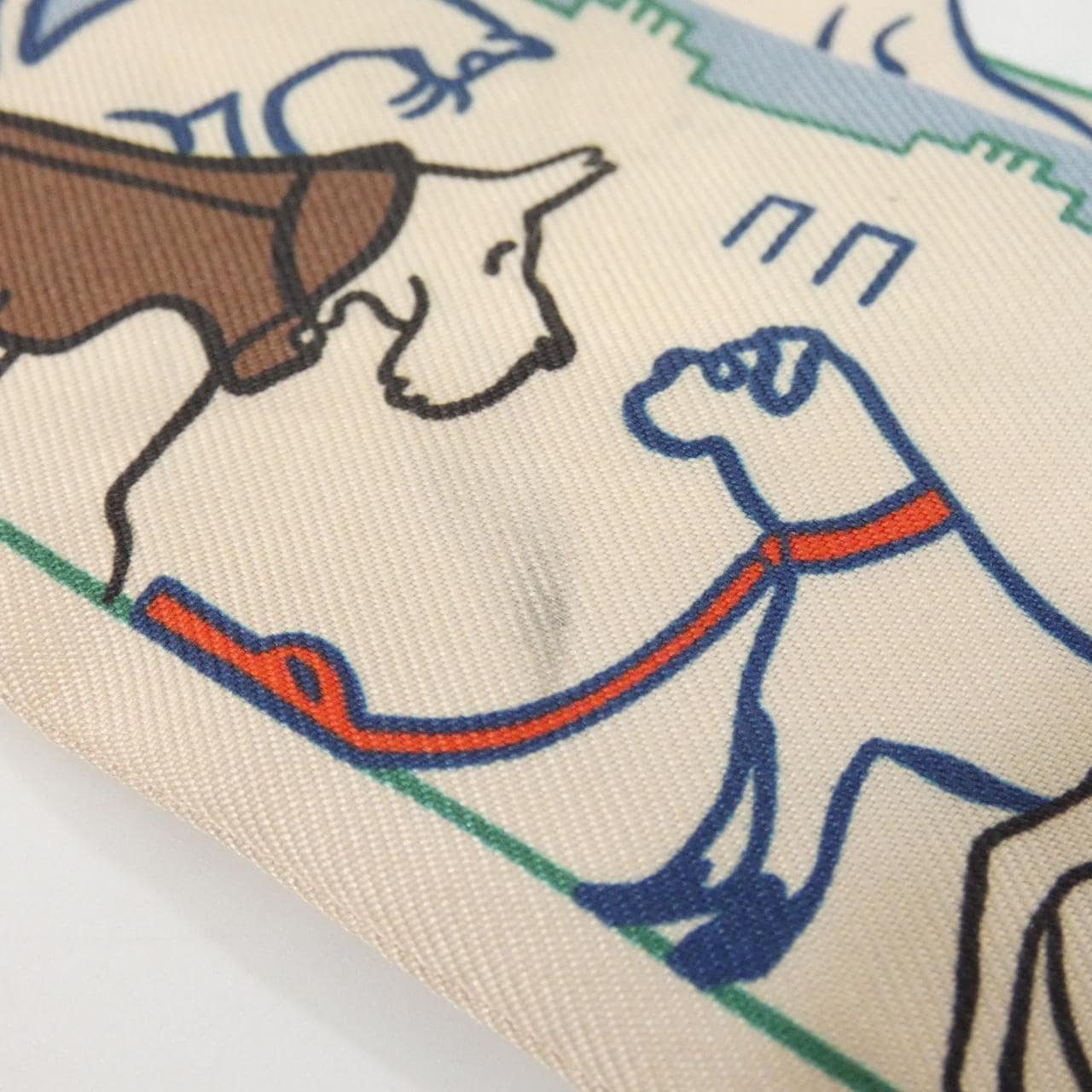 エルメス LES CHIENS PARISIENS ツイリー 064116S スカーフ