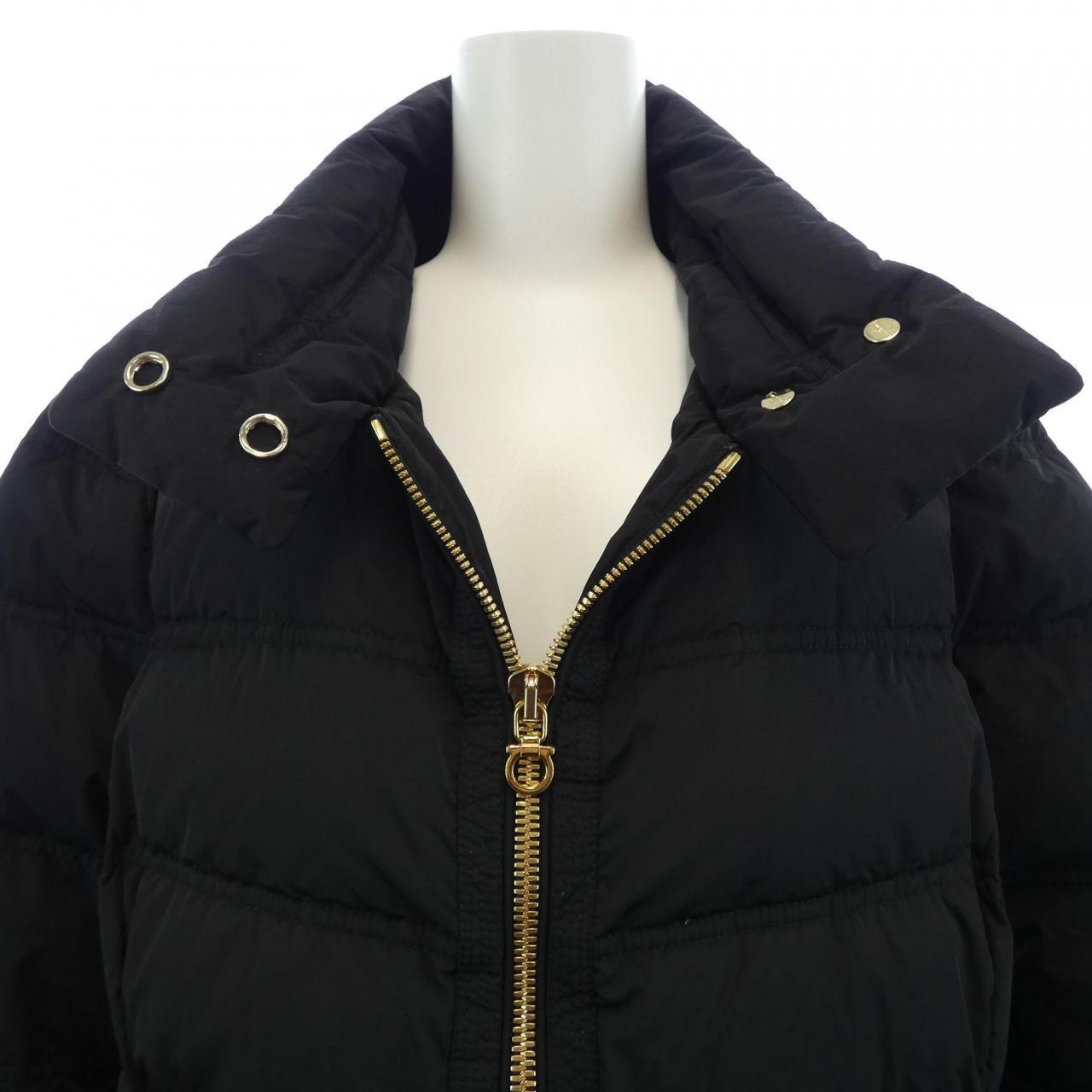 サルヴァトーレフェラガモ SALVATORE FERRAGAMO ダウンコート