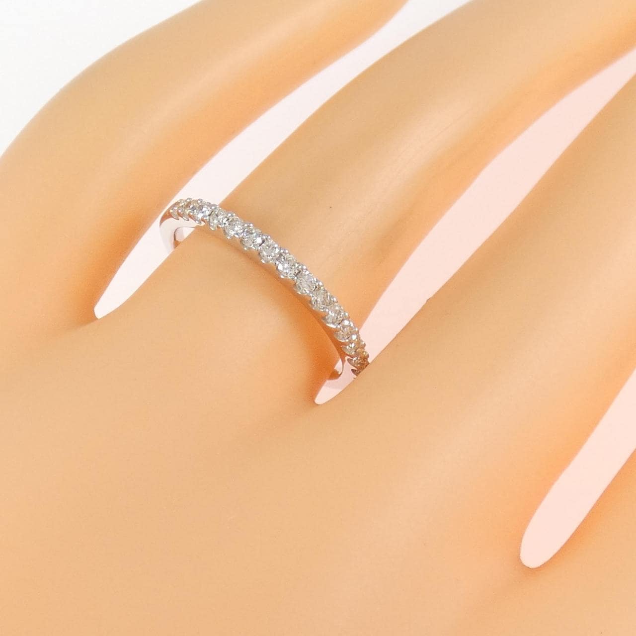 K18WG ハーフエタニティ ダイヤモンド リング 0.22CT